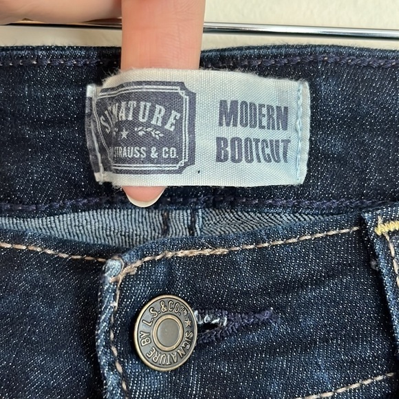 Signature Levi Straus & Co. Modern Bootcut Jeans 14 S/C - Picture 3 of 5